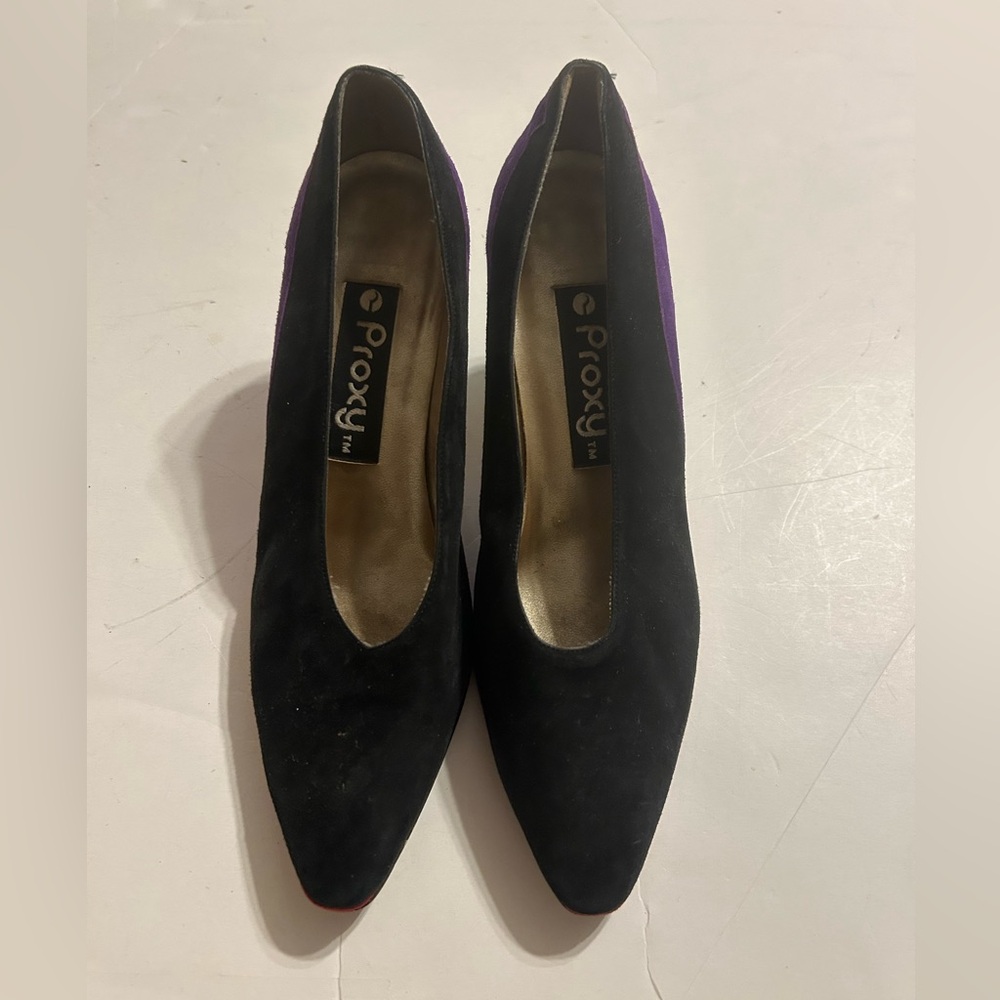 Vintage proxy Elegant Black and Purple suede Heels 8.5 M